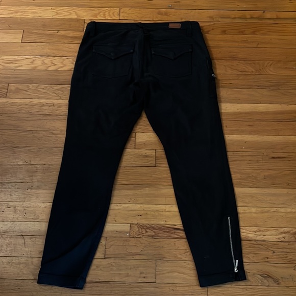 Joie Black Jean - Picture 2 of 9